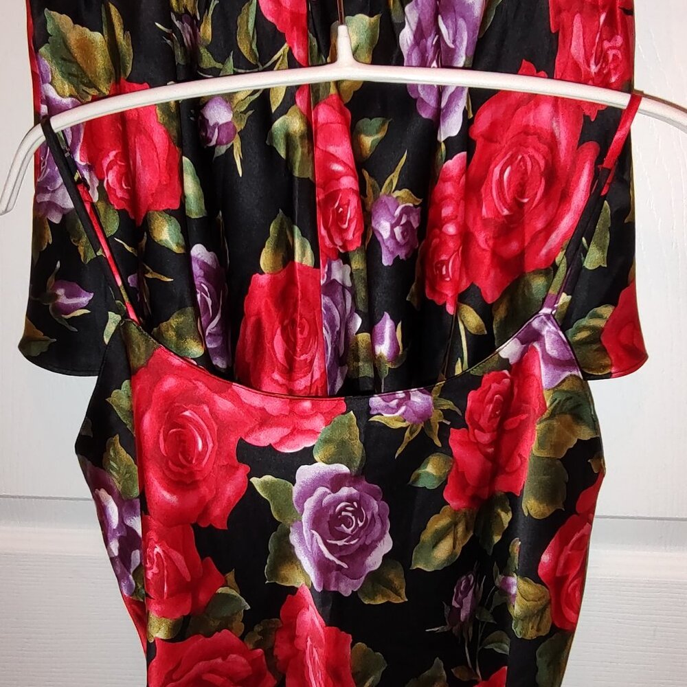 VICTORIA'S SECRET 2-PIECE PAJAMA SET 100% SILK FLORAL CAMSOLE & BOXERS SMALL